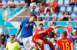 开云体育中国-关于里昂逆转希腊，若日尼奥刷新纪录的信息