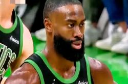 开云体育平台APP-尼克斯爆冷击败凯尔特人，兰德尔发威的简单介绍