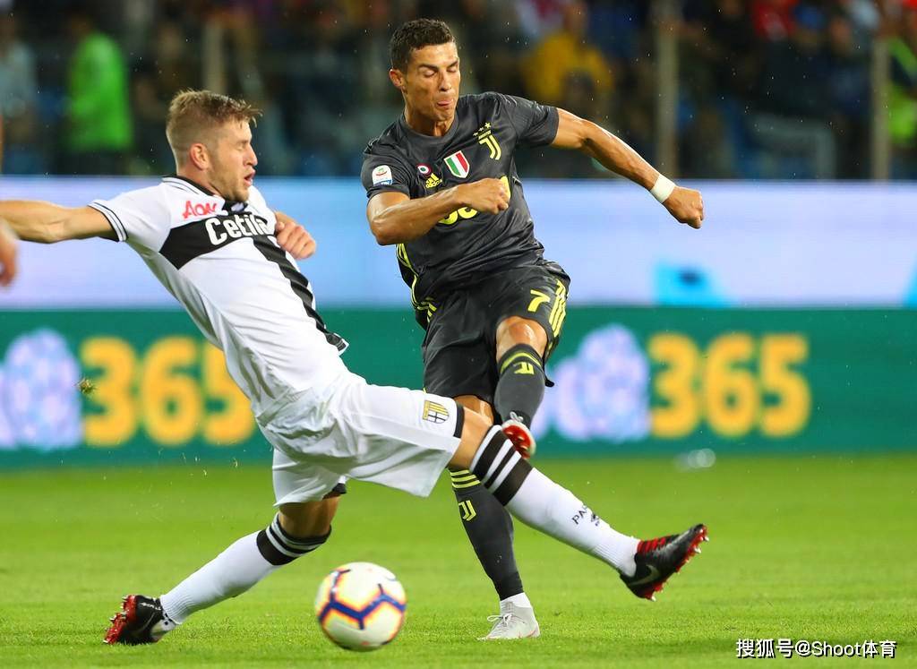 帕尔马持续低迷,需寻找突破口 帕尔马持续低迷,需寻找突破口