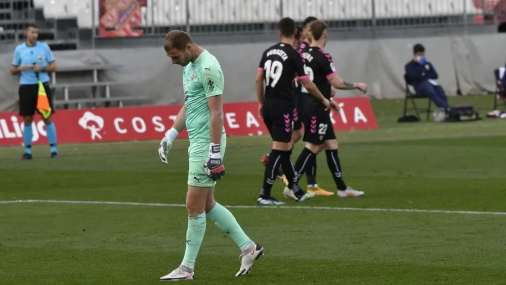 阿尔梅里亚客场逼平,争夺积分保级成功 阿尔梅里亚客场逼平,争夺积分保级成功