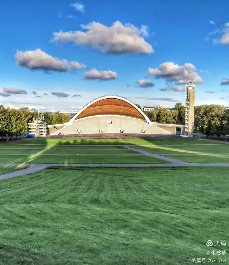 地位崩盘,爱沙尼亚遭受重创 地位崩盘,爱沙尼亚遭受重创