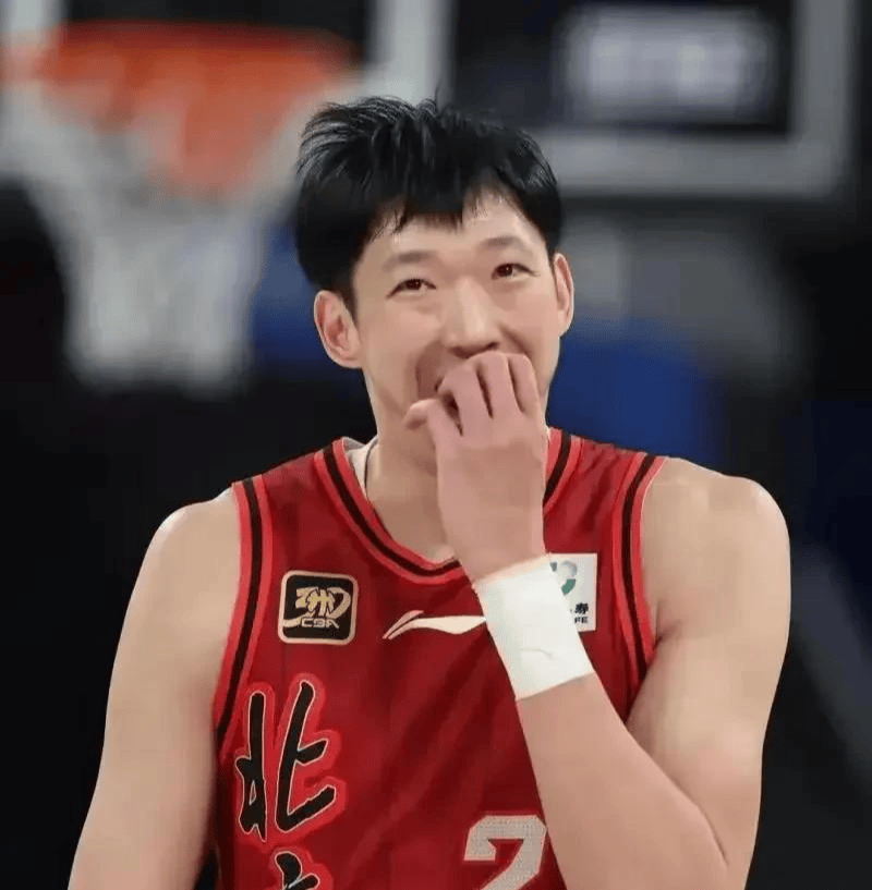 太阳主场胜出，守住主场优势