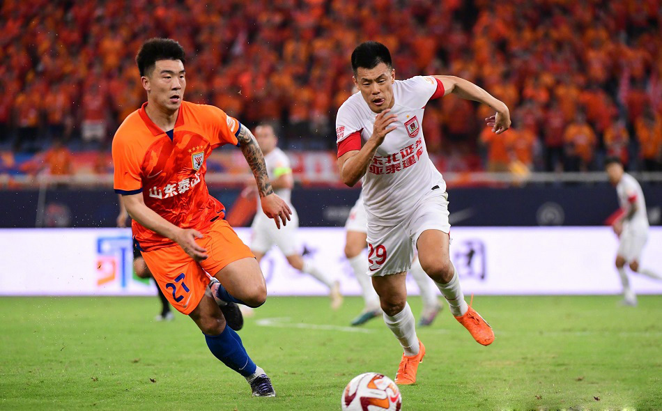 关于上海上港客场大胜澳洲劲旅,晋级压力减轻!的信息 关于上海上港客场大胜澳洲劲旅,晋级压力减轻!的信息