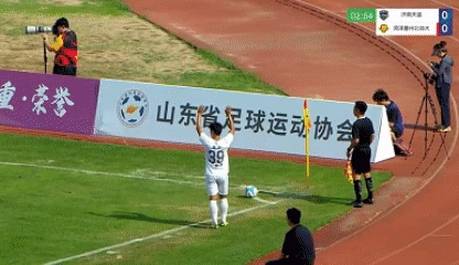 国内足球职业联赛的最新球队动态汇总