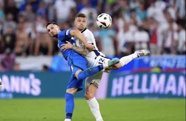 斯洛文尼亚队取胜,成功晋级欧洲杯淘汰赛 斯洛文尼亚队取胜,成功晋级欧洲杯淘汰赛