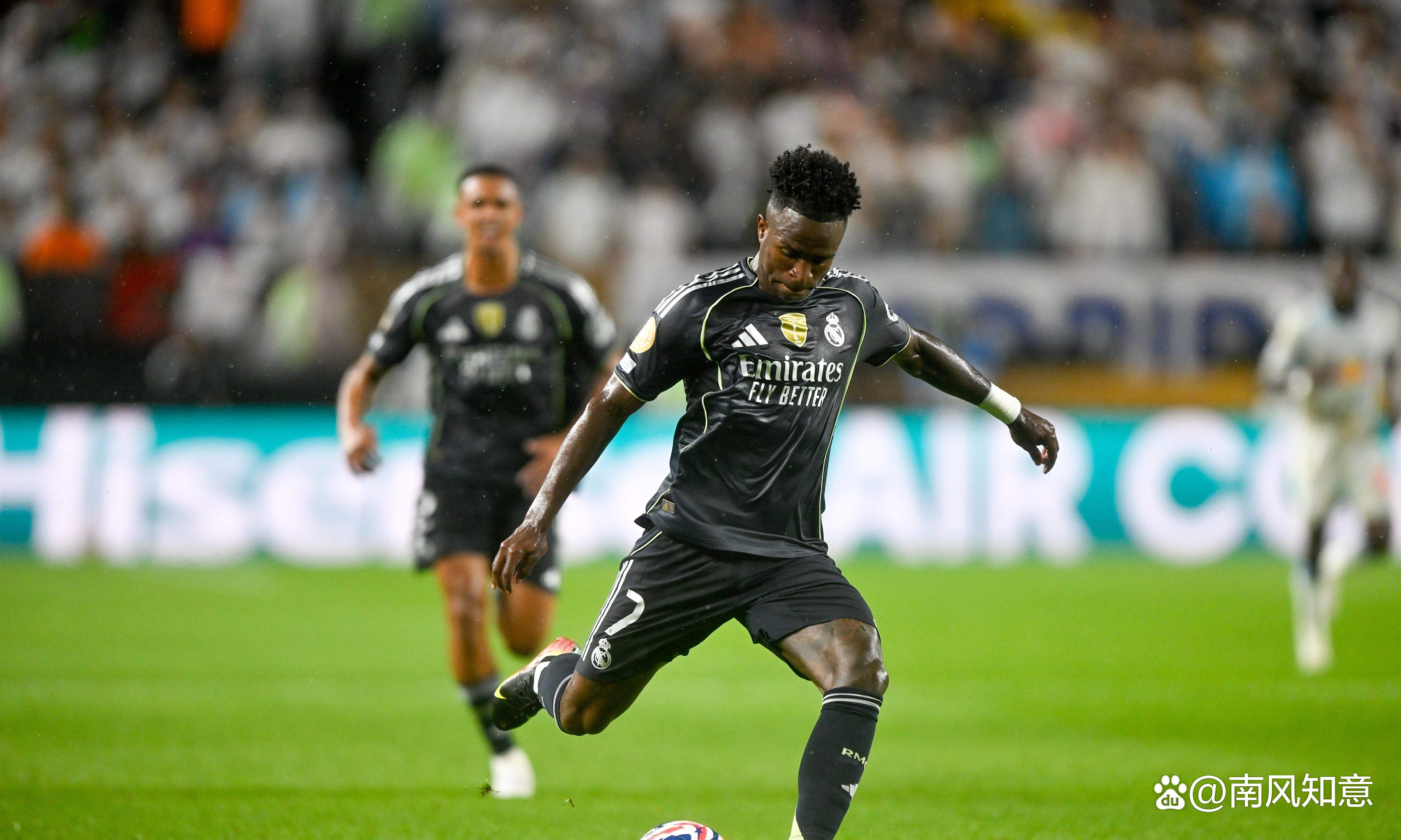 皇马神秘小将崭露头角,打入制胜一球的简单介绍 皇马神秘小将崭露头角,打入制胜一球的简单介绍