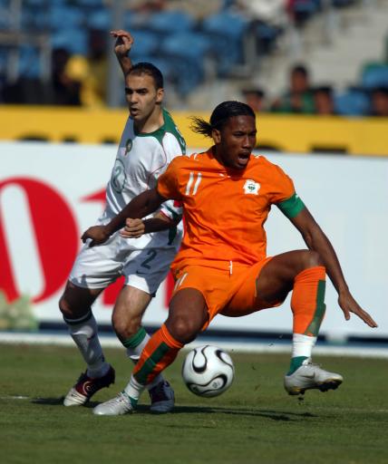 科特迪瓦足球队激战晋级四强