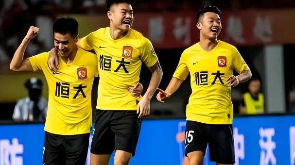 恒大主场不敌建业，继续保持不败纪录被终结