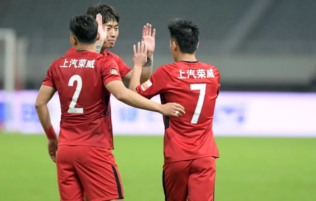 福莱堡力克勒沃库森,德甲积分榜上升一波三折 福莱堡力克勒沃库森,德甲积分榜上升一波三折