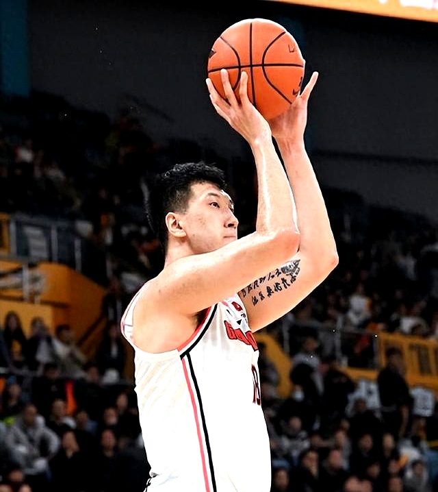 广东男篮横扫山东,豪取五连胜! 广东男篮横扫山东,豪取五连胜!