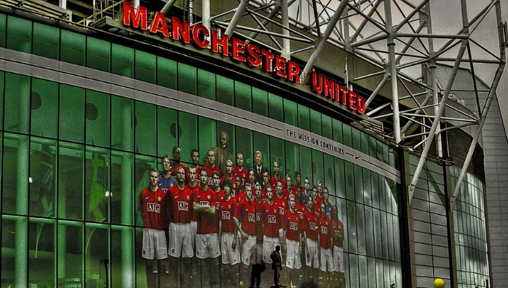 关于曼联中场受伤，影响接下来的比赛计划的信息